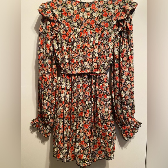 🔥 NWT ENDLESS ROSE GLORAL PLEATED ROMPER - Picture 4 of 10